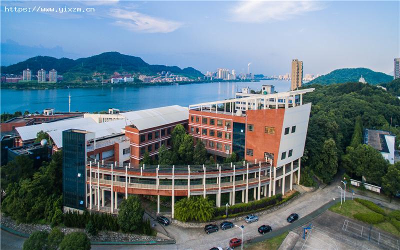 湖北理工学院3